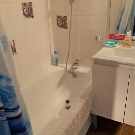 Nice Appt In A With Swimming Pools * Roquebrune-sur Argens